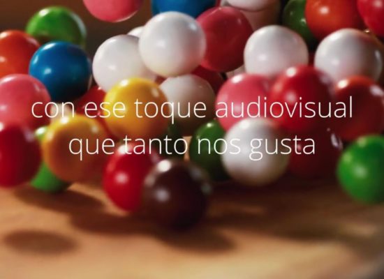 como crear un video de portada para una web que sea atractivo